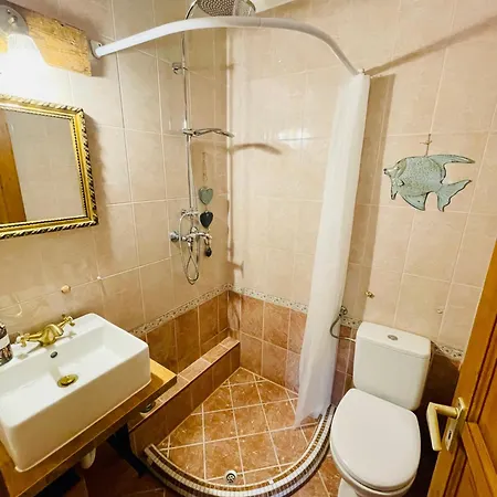 Hedra Apartman شقة